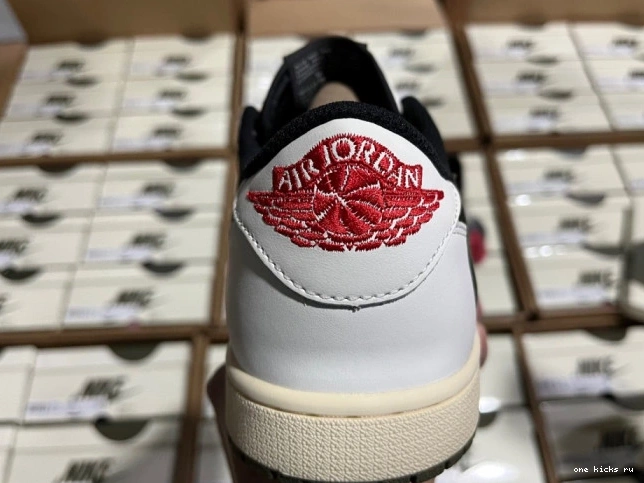 Chep Onekick Travis Olive DZ4137-106 Jordan Air OG x Jordan 1 Retro Scott Air Low 0812